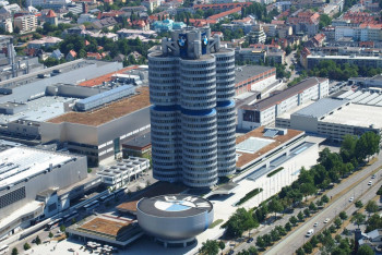 Фотография к новости: В штаб-квартире BMW провели обыск в связи с картельным сговором