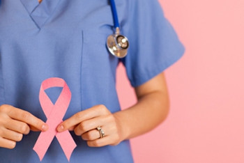 Фотография к новости: Нагима Ескалиева: Ходить к маммологу – одно удовольствие