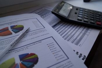 Проект трехлетнего бюджета одобрил Мажилис