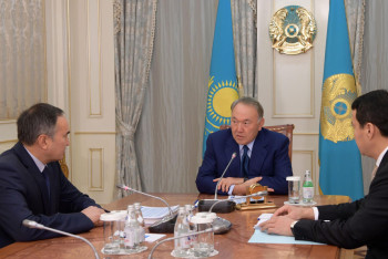 Фотография к новости: Назарбаев: Отдачи экономике от АПК пока нет