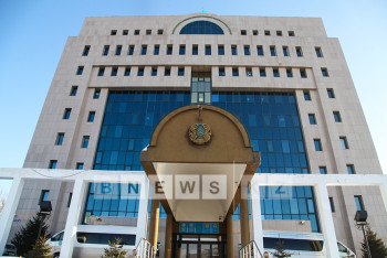 Наблюдатели от Казахстана отказались следить за выборами в Кыргызстане