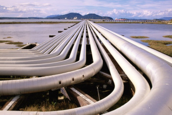 Нефть из Казахстана поможет заполнить азербайджанский трубопровод