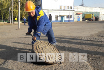 260 чугунных люков бесследно исчезли в Уральске