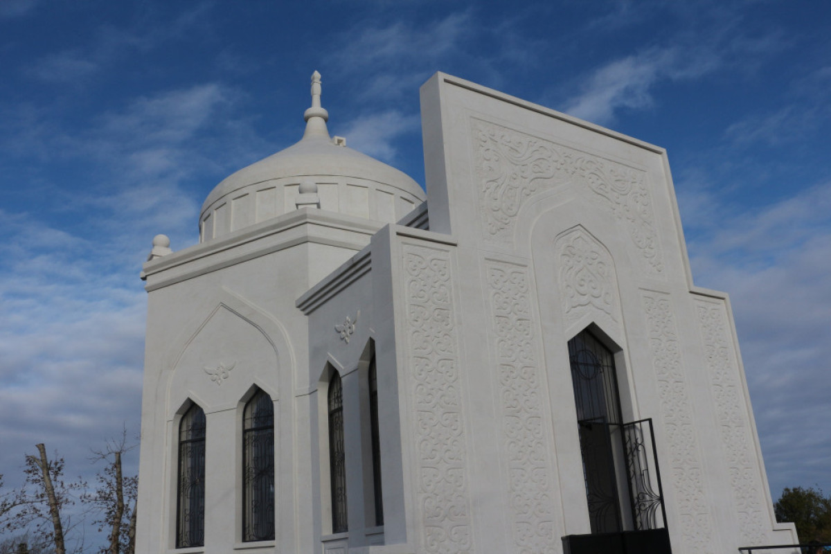 Ляззат Жолдибекова