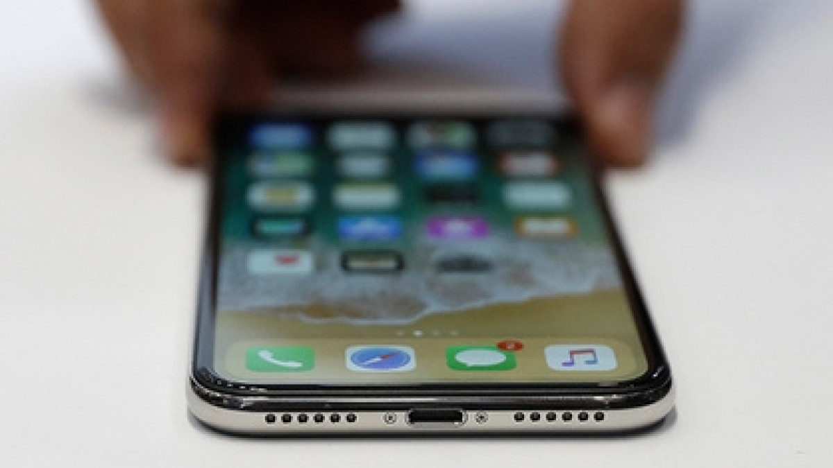 Marcio Jose Sanchez / AP