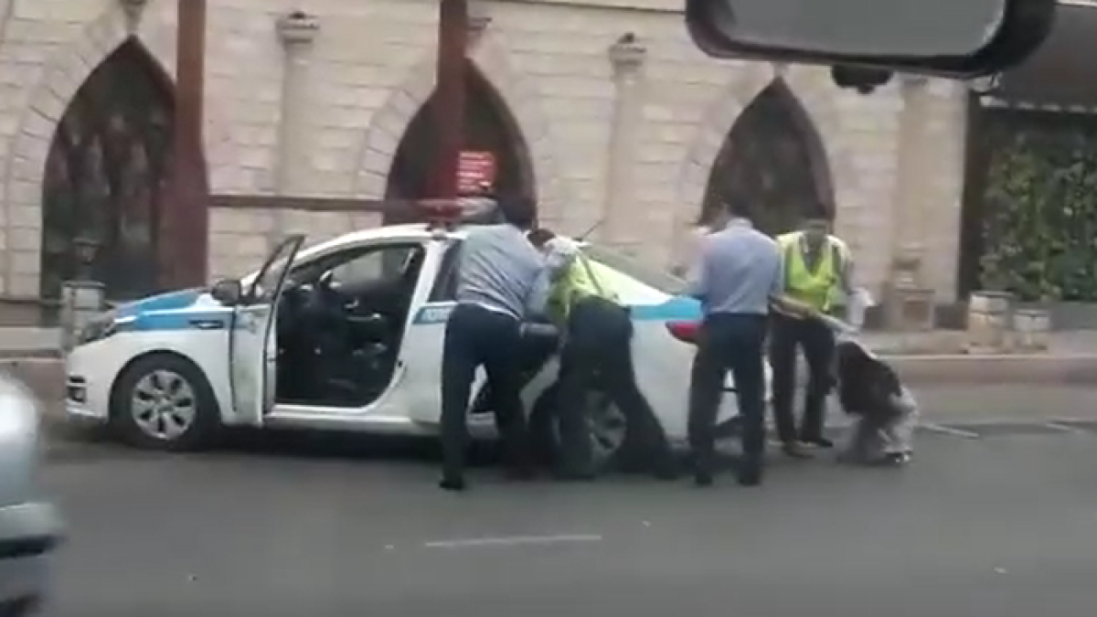 кадр из видео