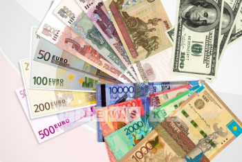 Фотография к новости: Средняя зарплата казахстанцев составила почти 77 тысяч тенге - статистика