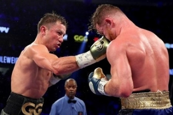 Фотография к новости: Тренер GGG назвал дату реванша с Альваресом 