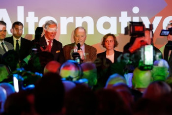 Фотография к новости: Неофашисты впервые с 1945 года вошли в парламент Германии