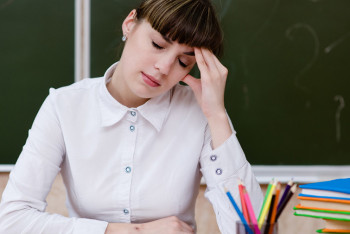 Фотография к новости: Низкий уровень зарплаты учителей тормозит развитие школьного образования - Токаев