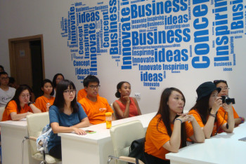 Фотография к новости: В школах Казахстана с 2018 года будут преподавать основы бизнеса