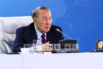 Фотография к новости: Назарбаев предложил создать с Россией и Белоруссией комиссию по цифровизации