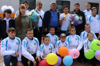 Казахстанский тяжелоатлет раскрыл секрет своей победы на летней Универсиаде