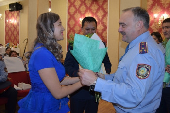 Фотография к новости: Более 50 семейных пар полицейских СКО служат на страже порядка