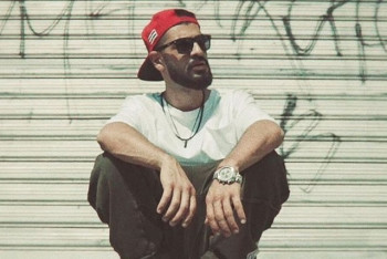 Сын российского рэпера MiyaGi выпал из окна и умер