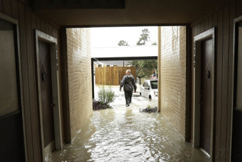 На США надвигается ураган сильнее, чем «Харви»