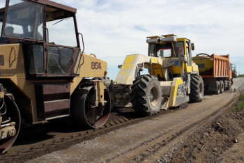 В ЗКО приоритетом развития назвали строительство дорог и жилья