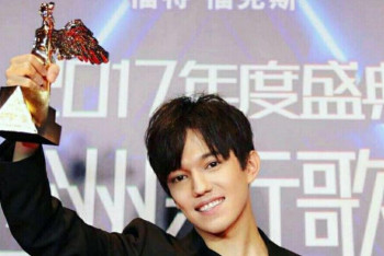 Димаш Кудайбергенов победил на фестивале «Asia New Songs»