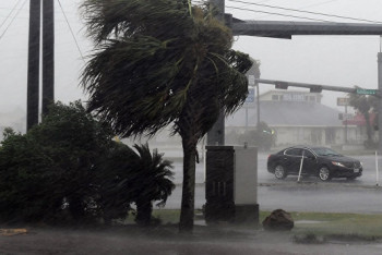 Фотография к новости: Увеличилось число жертв урагана «Харви» в США
