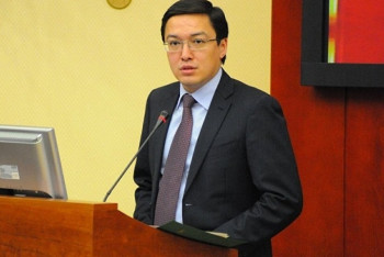 Д.Акишев прокомментировал слухи о возможной девальвации тенге