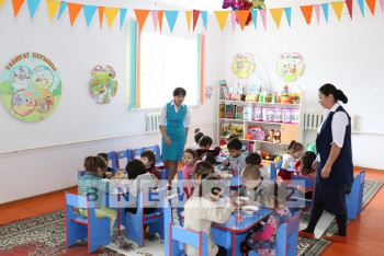 Фотография к новости: Дошколята Кызылорды будут ездить в детсады на автомобилях с мигалками