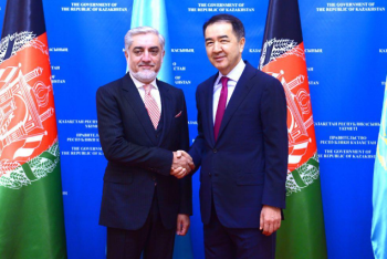 Бакытжан Сагинтаев встретился с главой исполнительной власти Афганистана Абдулла Абдуллой