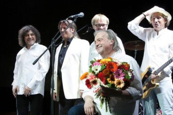 Российский певец Юрий Лоза сравнил баттл-героев с айтыскерами