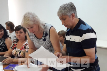 Фотография к новости: В ЗКО сотрудники медико-социального учреждения не согласны с оплатой своего труда