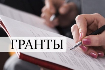 Фотография к новости: Е.Сагадиев разъяснил скандальную ситуацию с грантами