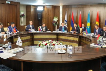 Фотография к новости: Нурсултан Назарбаев: Нам необходимо укреплять Евразийский экономический союз