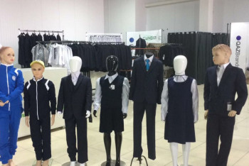 В Алматы стартует продажа школьной формы 