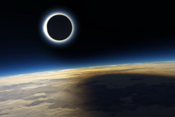 Фотография к новости: NASA увеличит длительность солнечного затмения в три раза