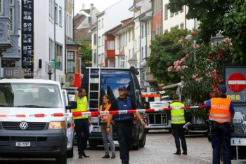 Фотография к новости: Полиция установила личность мужчины, напавшего на швейцарцев с бензопилой