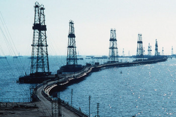 Фотография к новости: Цены на нефть растут перед встречей министерского комитета ОПЕК+