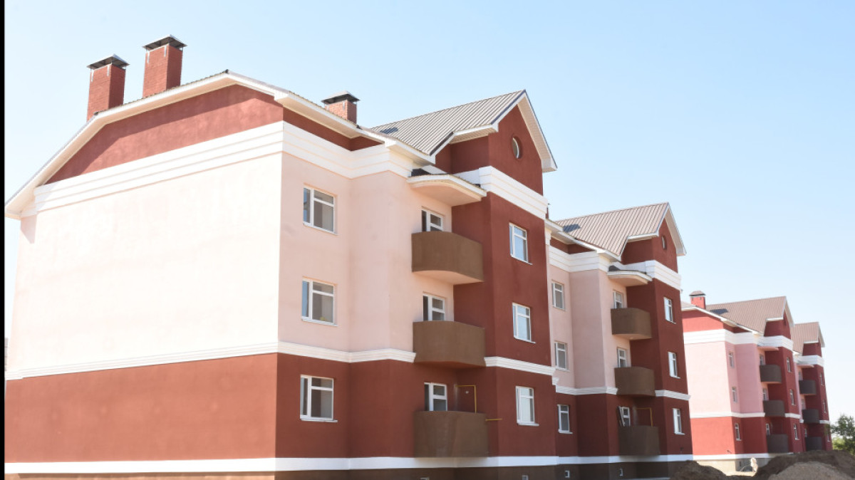 В Актобе показали первые дома, построенные по программе «Нұрлы жер» 