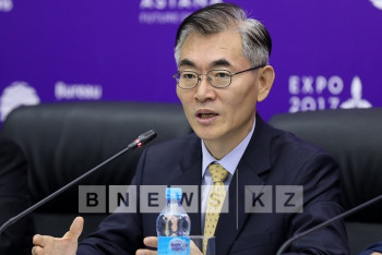 Фотография к новости: Посол Южной Кореи рассказал казахстанцам, как избежать депортации