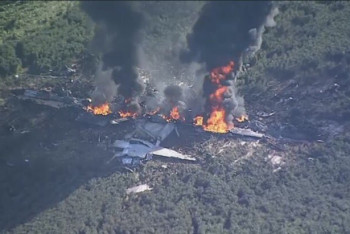 Фотография к новости: В США разбился военный самолет