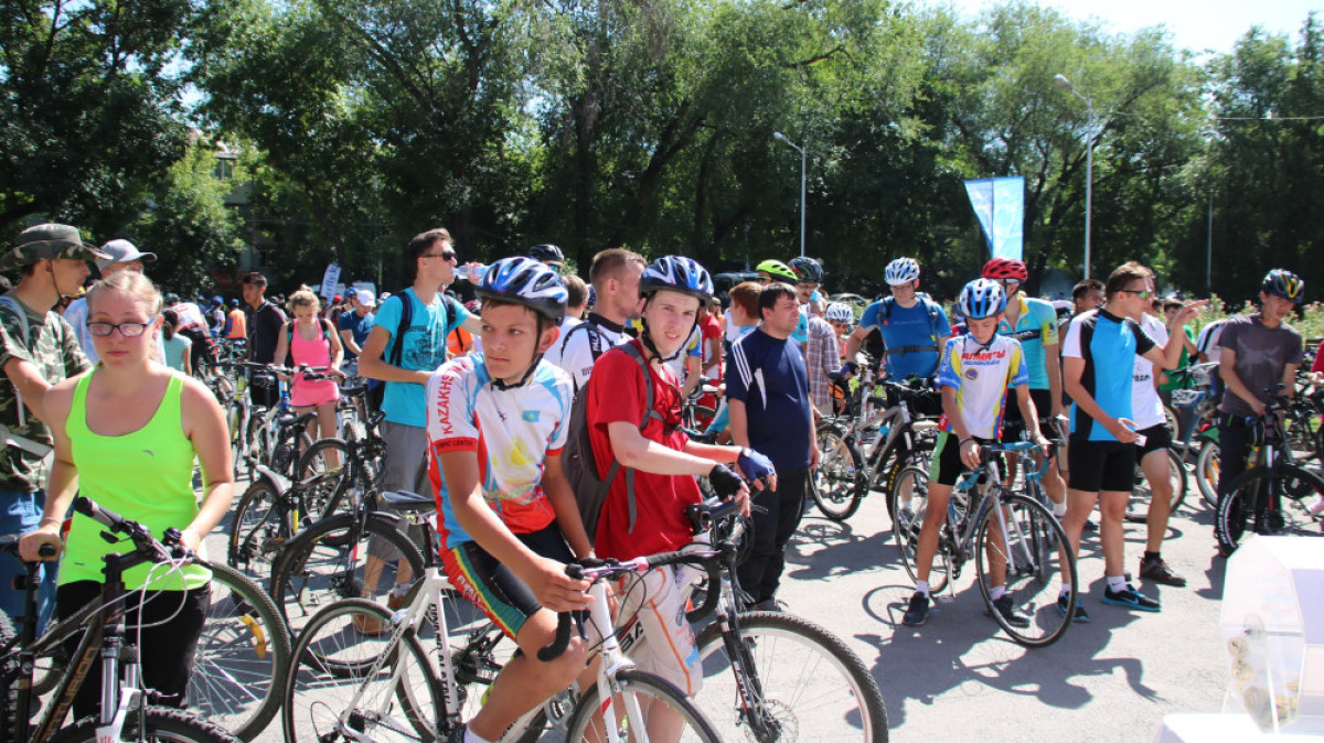 В честь Дня столицы в Алматы состоялся очередной велопробег 