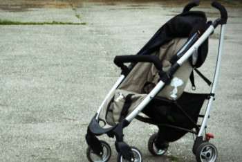 Оставившую на стройке грудного ребенка мать задержали в Уральске