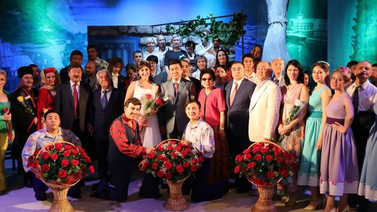 Карагандинский театр сыграл спектакль «золотого фонда» советской классики 