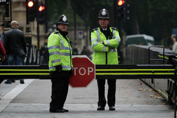 В Ньюкасле автомобиль въехал в толпу празднующих Ораза айт