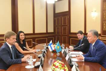 Н.Нигматулин и вице-спикер парламента Финляндии обменялись впечатлениями об ЭКСПО в Астане