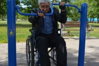 В столичном парке Астаны появились тренажеры для инвалидов