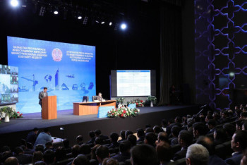 Фотография к новости: Ж.Касымбек: Проблемы простаивающих предприятий Казахстана в прошедшей девальвации