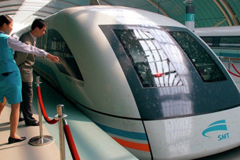 В Пекине проводят испытания поездов маглев