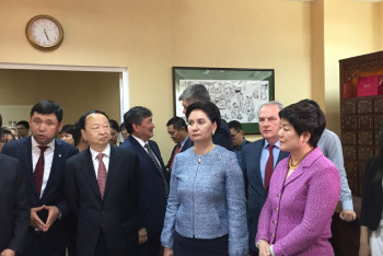 Фотография к новости: Китайская медицина стала доступнее для казахстанцев 