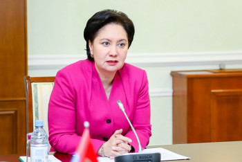  В Астане прошло заседание Республиканской комиссии по вопросам госсимволов и геральдики ведомственных наград 