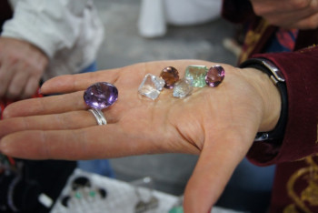 Коллекцию казахстанских самоцветов представят на ЭКСПО ювелиры из Караганды