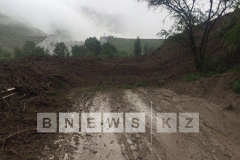 Фотография к новости: Сход лавины в Алматинской области: Жертв и пострадавших нет 