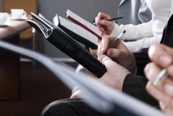 Фотография к новости: Объявлен конкурс государственных грантов для НПО